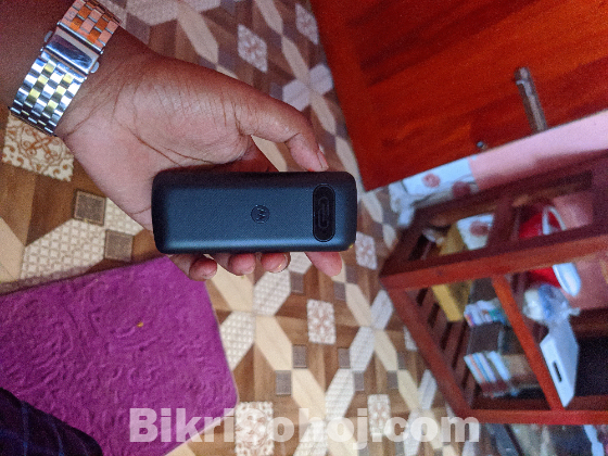 Motorola moto a200